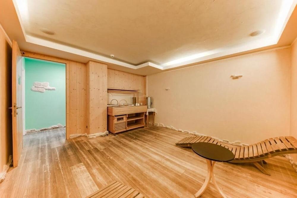 Hotel Bellamonte Predazzo Esterno foto