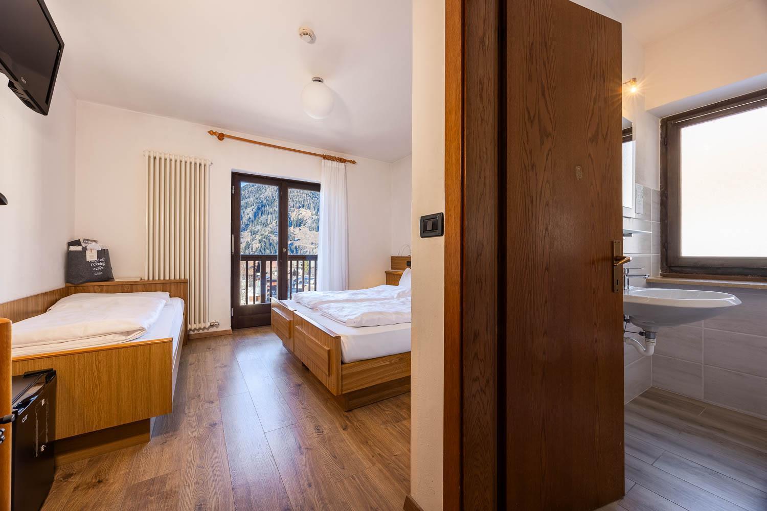 Hotel Bellamonte Predazzo Esterno foto