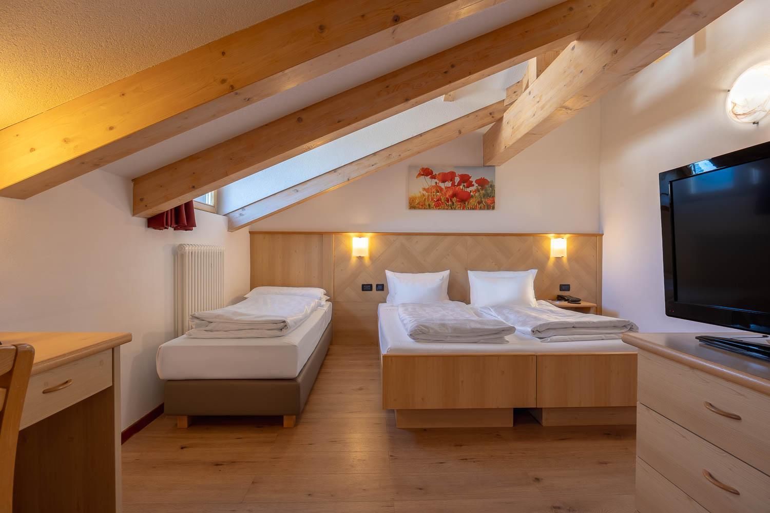 Hotel Bellamonte Predazzo Esterno foto
